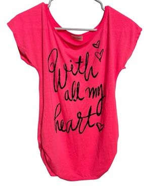 Junior’s Hot Pink 'With All My Heart' Graphic Tee Size M
